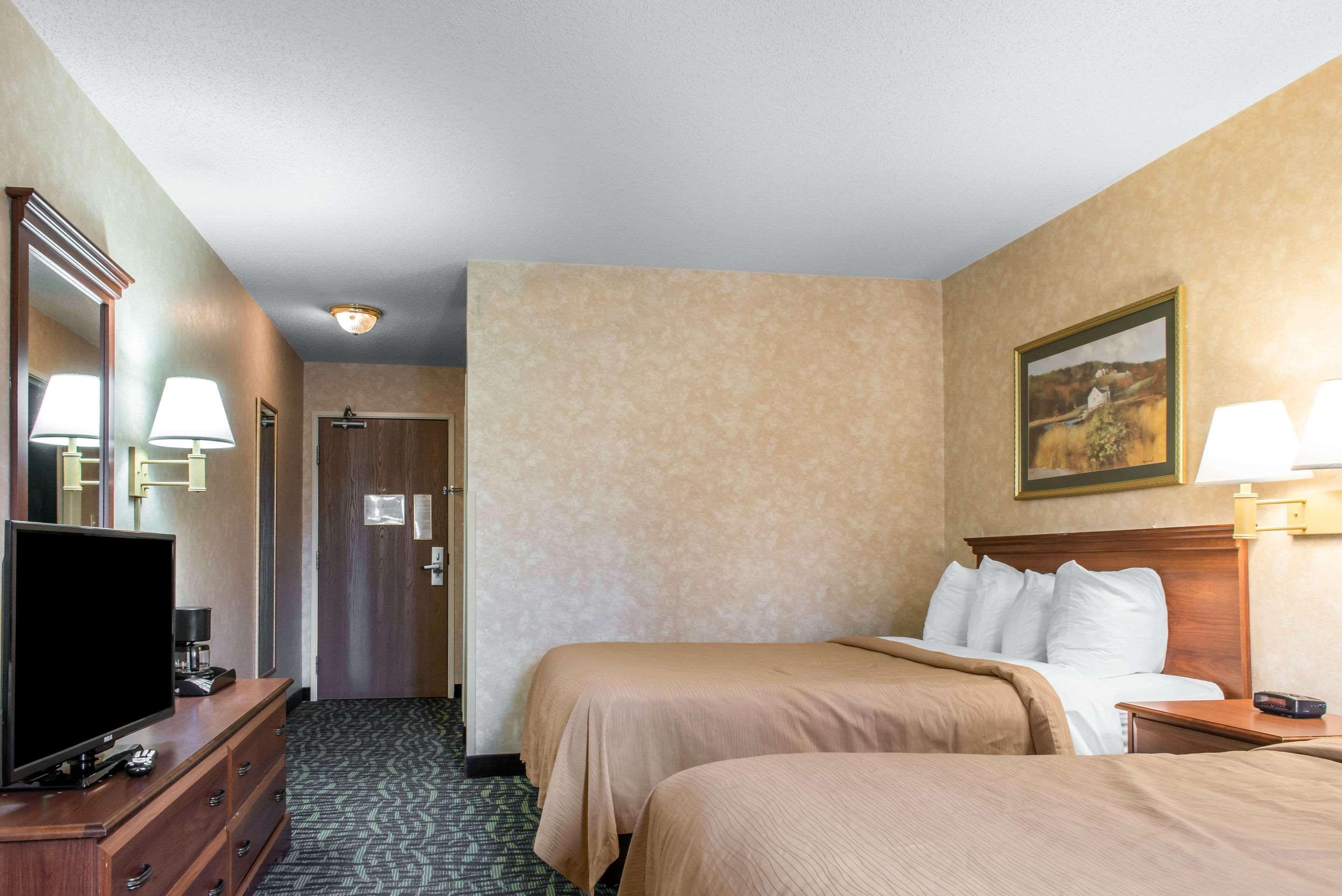 Quality Inn & Suites Titusville Экстерьер фото